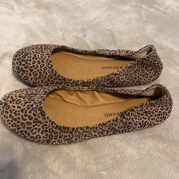 Lucky brand flats- leopard print - Picture 3 of 6